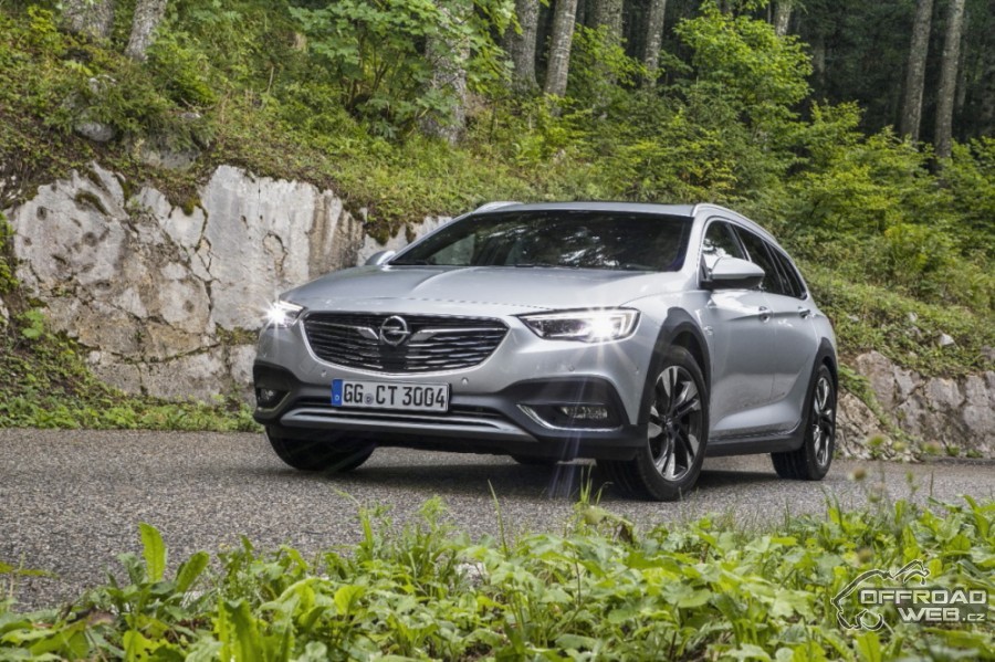 Frankfurt: Opel Insignia Country Tourer: Odolný exteriér, komfortní interiér